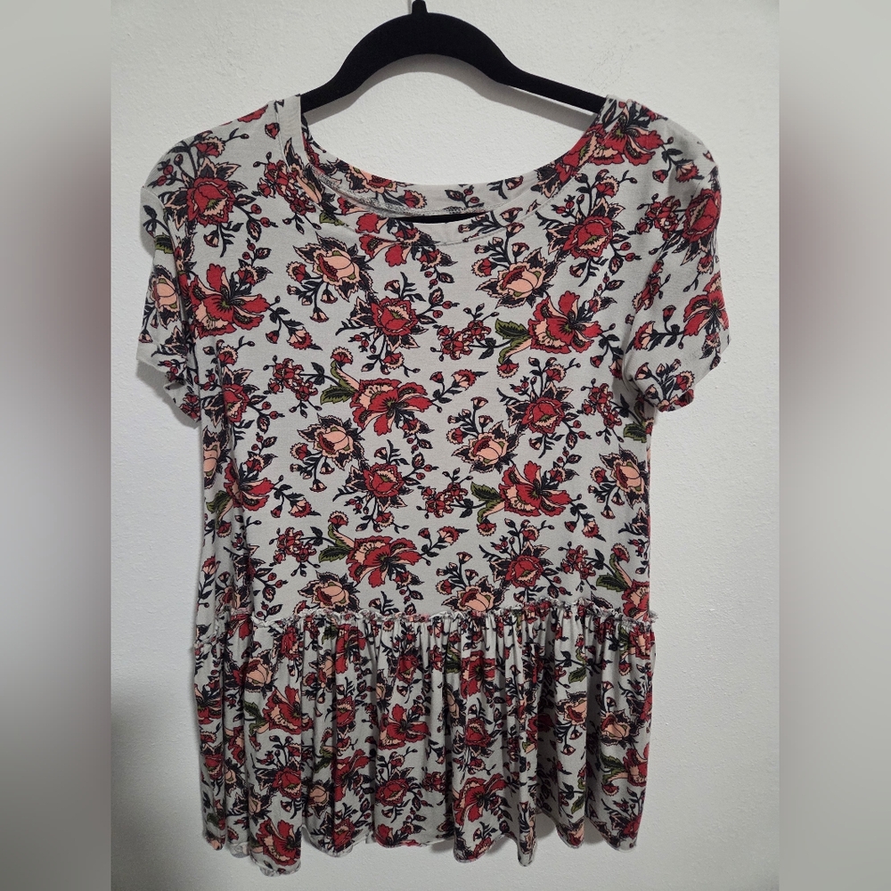 Agnes & Dora Floral Print Women's Top